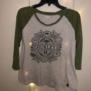 Hurley 3/4 sleeve shirt